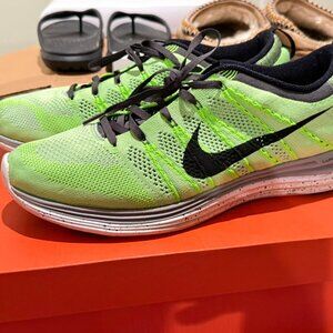 Nike Flyknit One - Green - Size 12